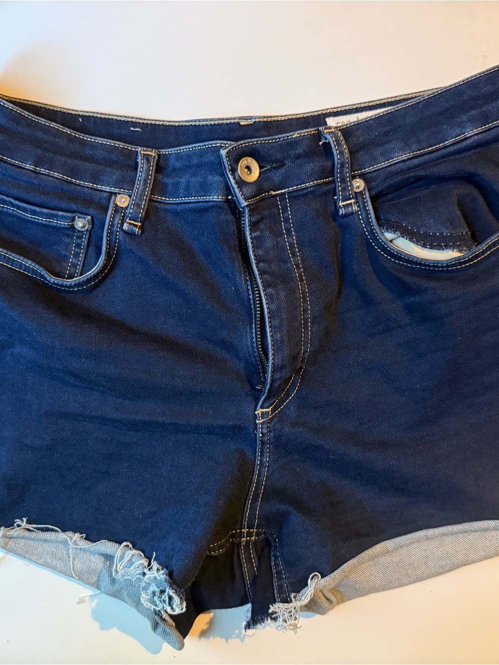 Rag&bone Dark Blue Denim Cutoff Shorts - Women sz 30